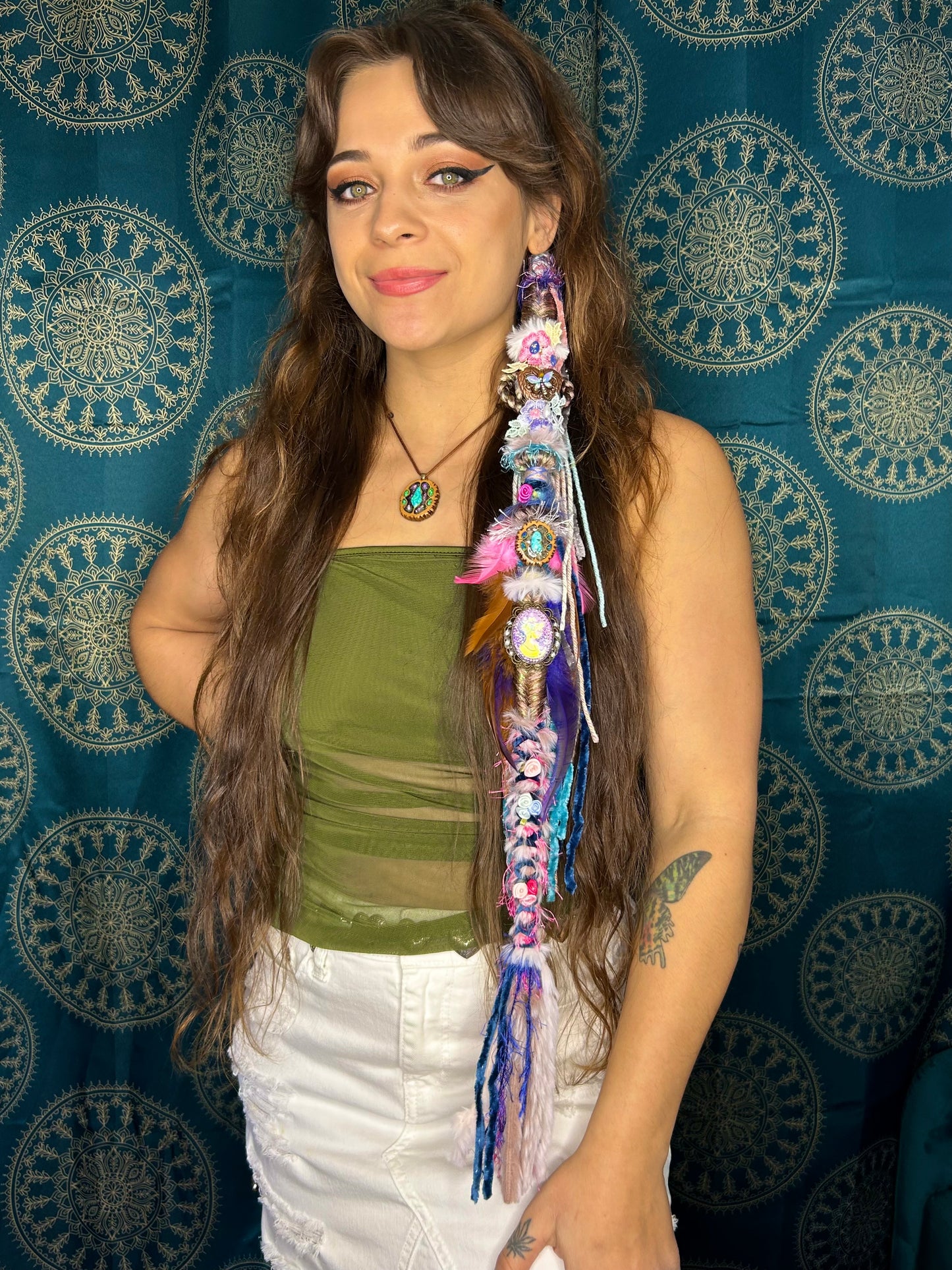 Long Single Hair Tale