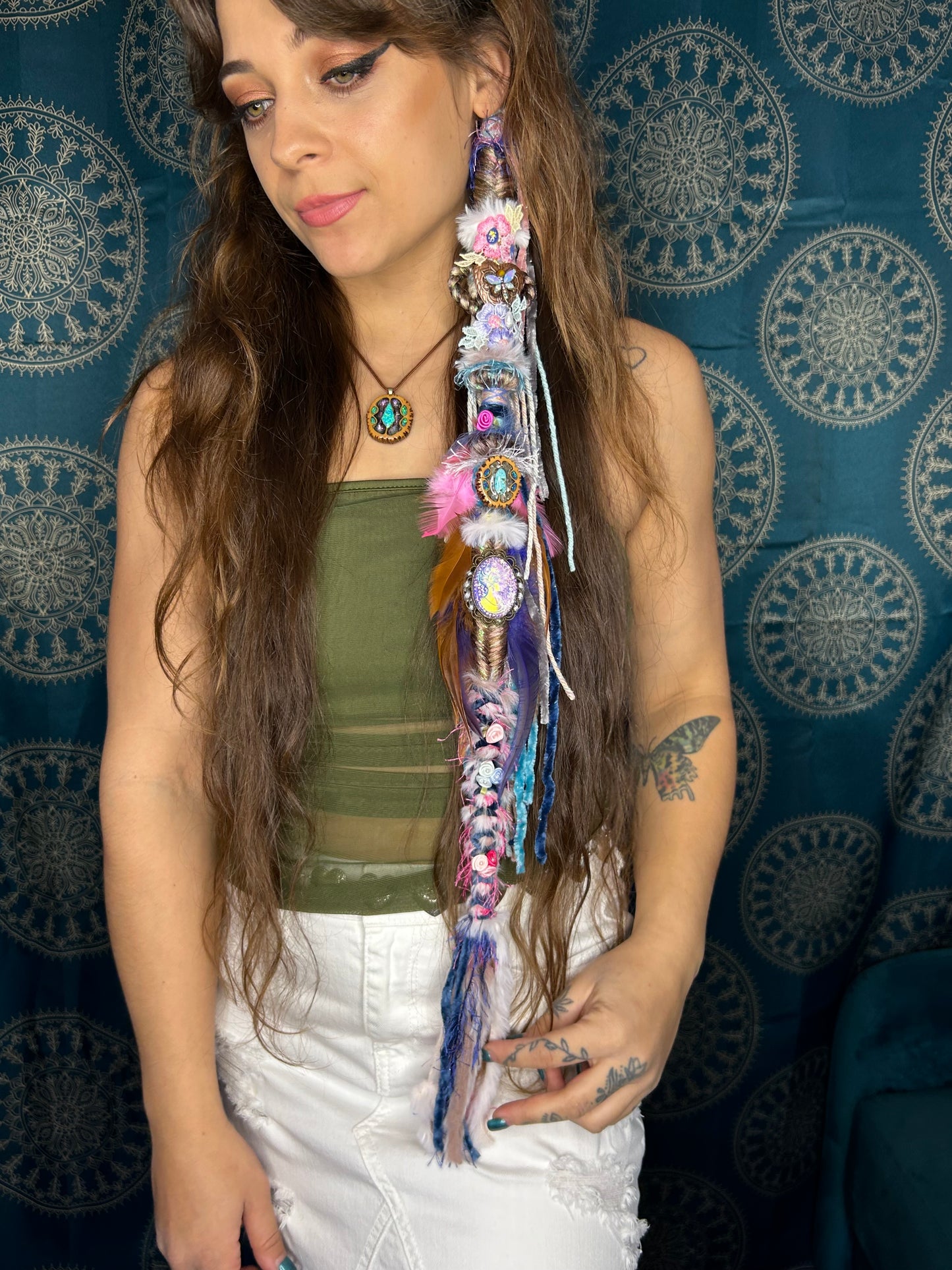 Long Single Hair Tale