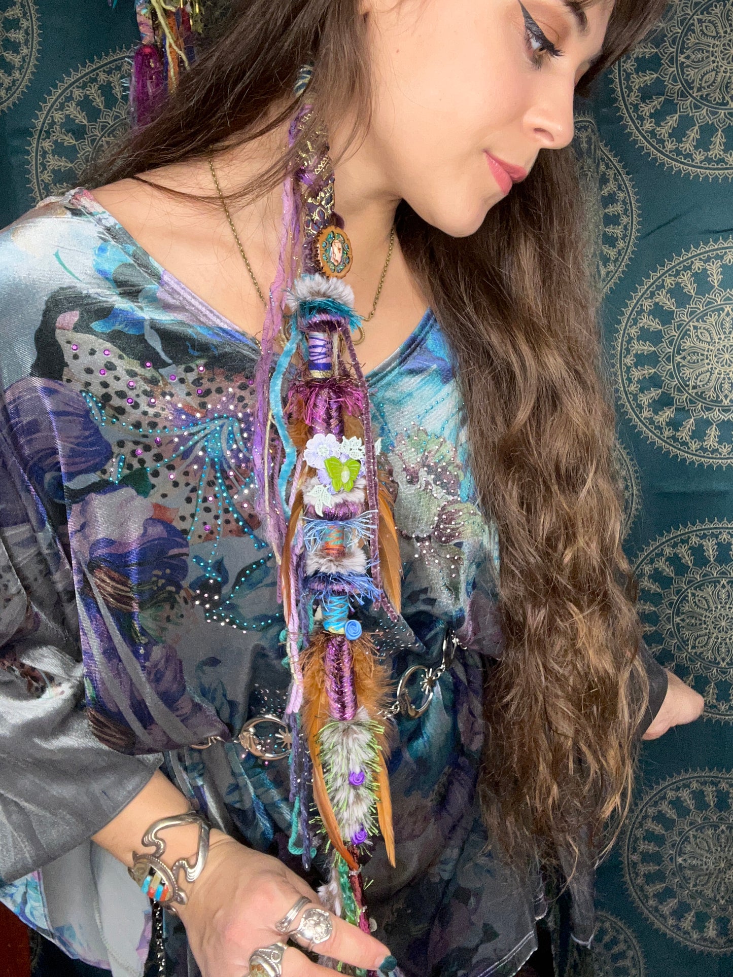 Long single hair tale